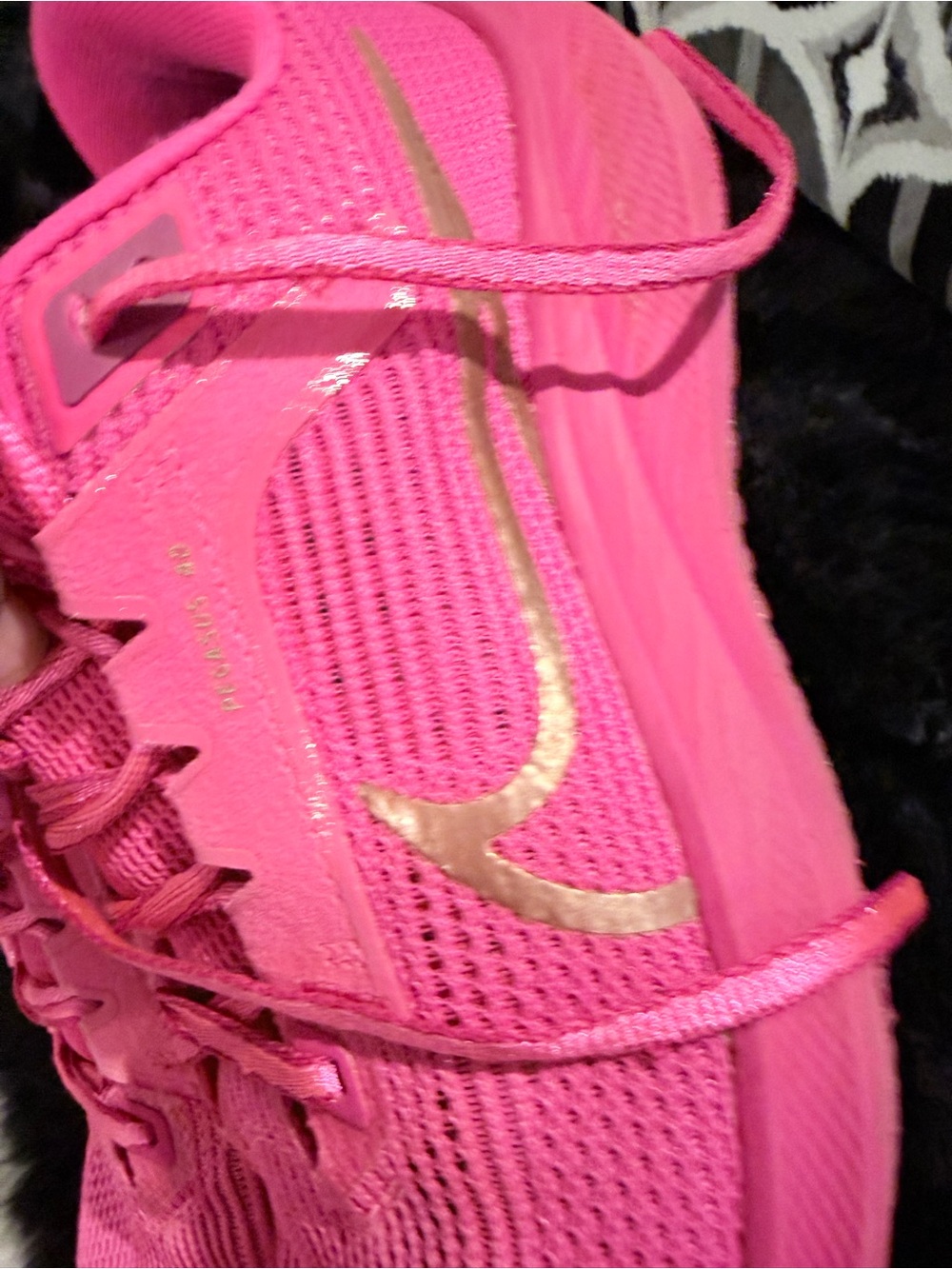 Nike Women's Hot Pink Running Sneakers with Gold Swoosh - Picture 3 of 8
